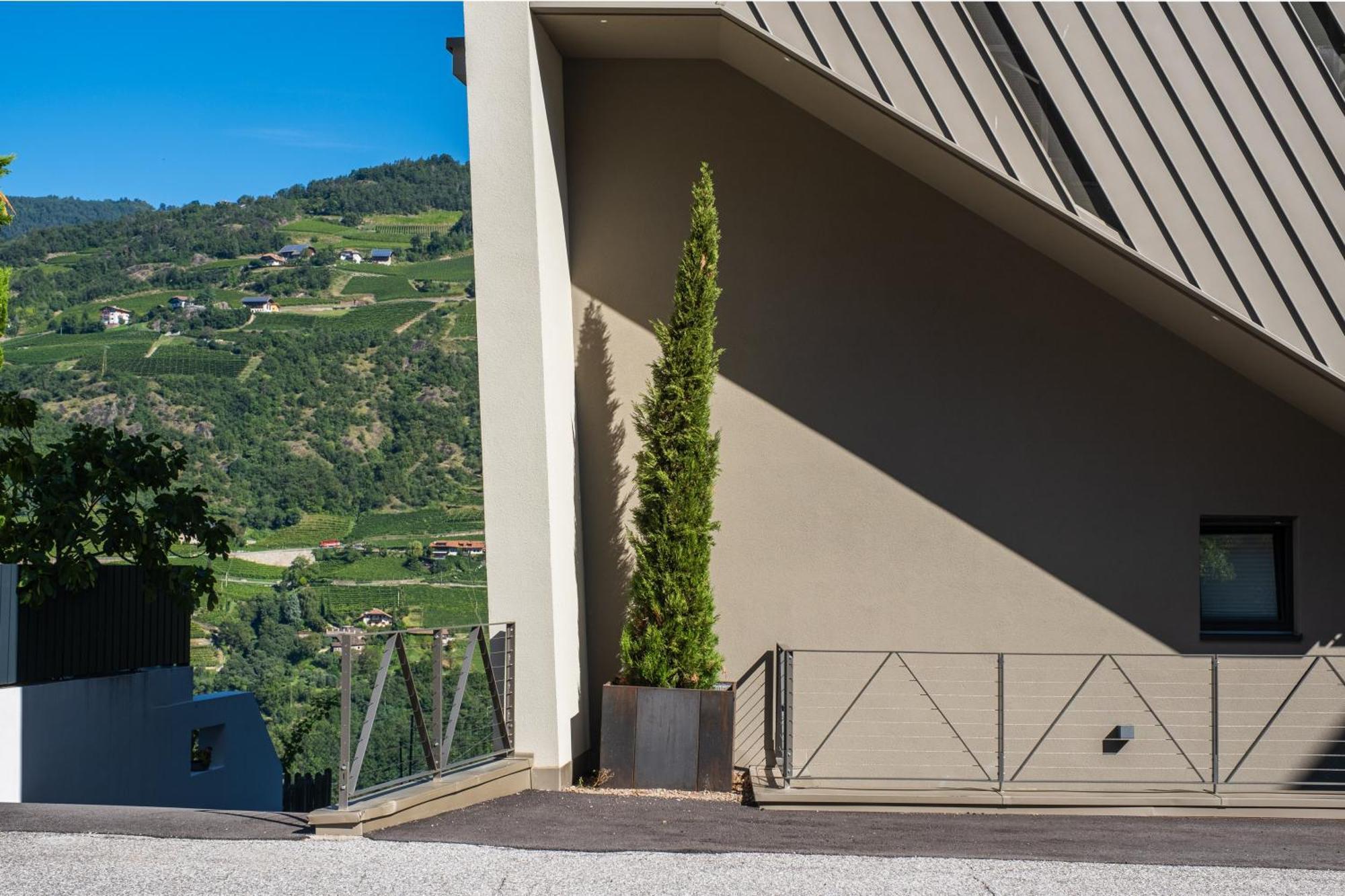 Falsers Mountain Lodge Cornedo all'Isarco Екстер'єр фото